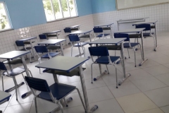 Escolas-de-Cairu-recebem-mobiliário-novo-2