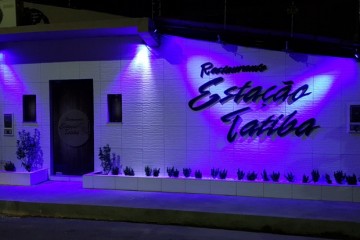 O Estação Tatiba está localizado na Av. Tancredo Neves, em Valença. Aberto aos clientes, de segunda a sábado, das 19 às 0 horas.