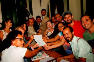 Artistas entregam ao Legislativo, relatório sobre o Teatro Municipal, elencando as necessidades para sua reabertura