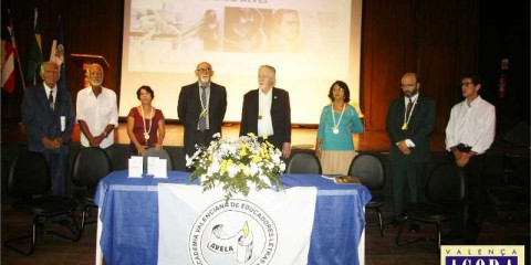 Mesa de abertura do evento com a presença dos acadêmicos da AVELA