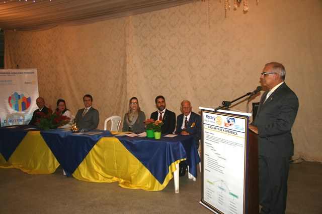 Presidente do Rotary Clube de Valença, Jaime Godinho, em seu pronunciamento
