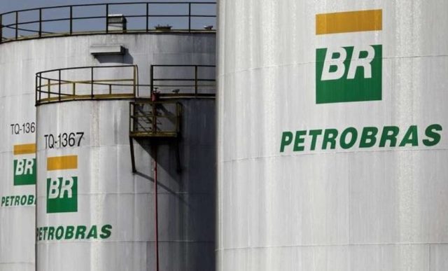 CABE-MAIS-Petrobras-reduz-preço-da-gasolina-em-39-na-refinaria