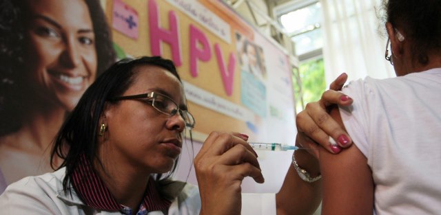 Parte do calendário nacional, vacina é aplicada em duas doses no intervalo de seis meses - Foto- Rodrigo Nunes -Ministério da Saúde