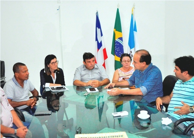 Eduardo Dantas Ribeiro, presidente da CDL e demais presidentes avaliaram a parceria