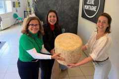 Prefeita-Jaqueline-cumpre-agenda-na-Franca-2