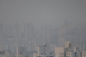 155004,sao-paulo-foi-a-cidade-mais-poluida-do-mundo-na-segunda-feira-3