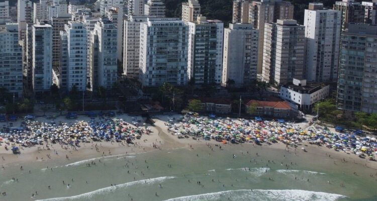 159805,surto-de-virose-com-diarreia-atinge-cidade-do-litoral-de-sao-paulo-3